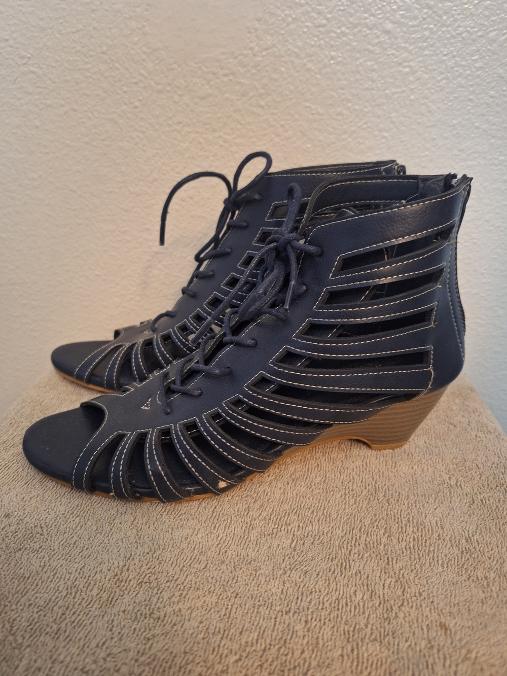 Henry Ferrera By Charming Lady Gladiator Blue Wedge Sandals 7.5